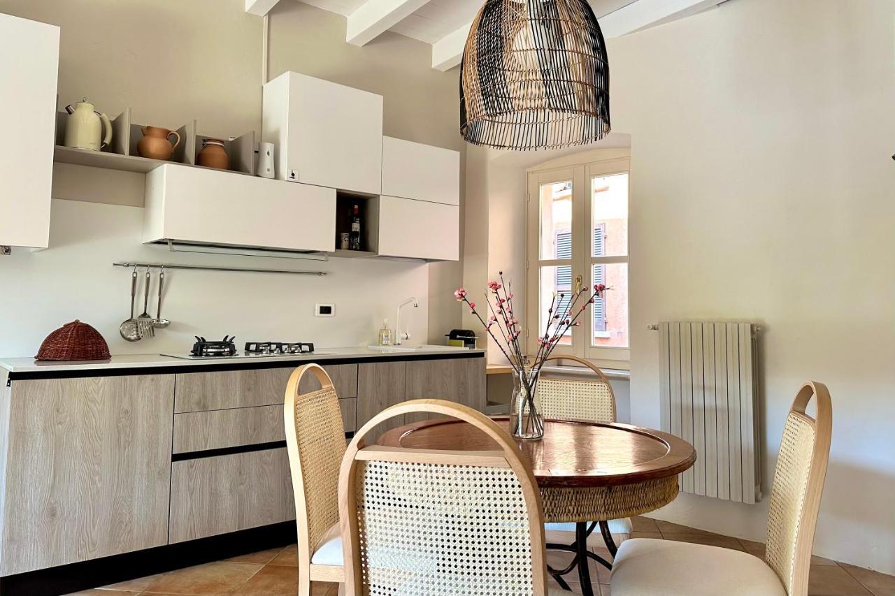 Borgo Dei Sogni Apartment San Felice del Benaco Ngoại thất bức ảnh